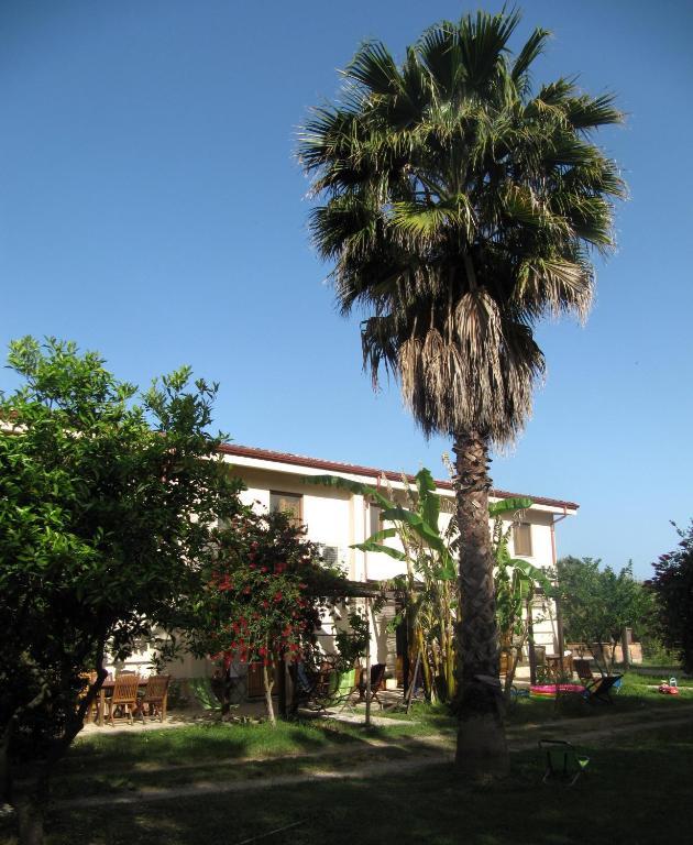 Agriturismo Torre Del Golfo Cropani Dış mekan fotoğraf